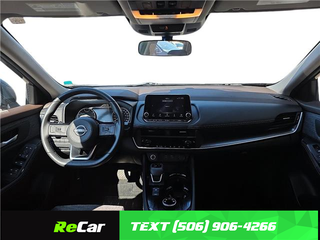 2023 Nissan Rogue SV Moonroof
