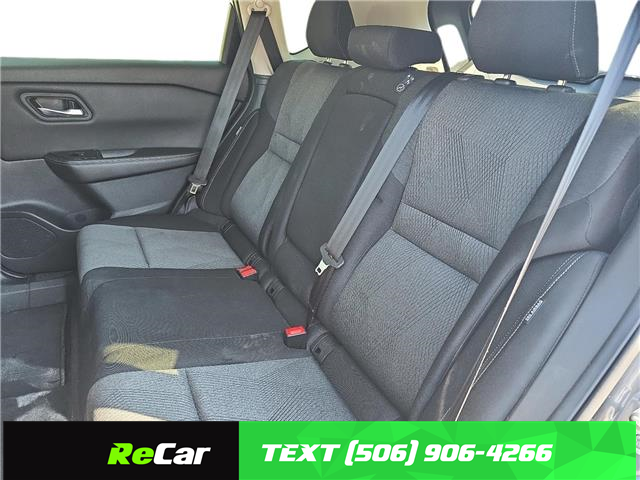 2024 Nissan Rogue SV Moonroof