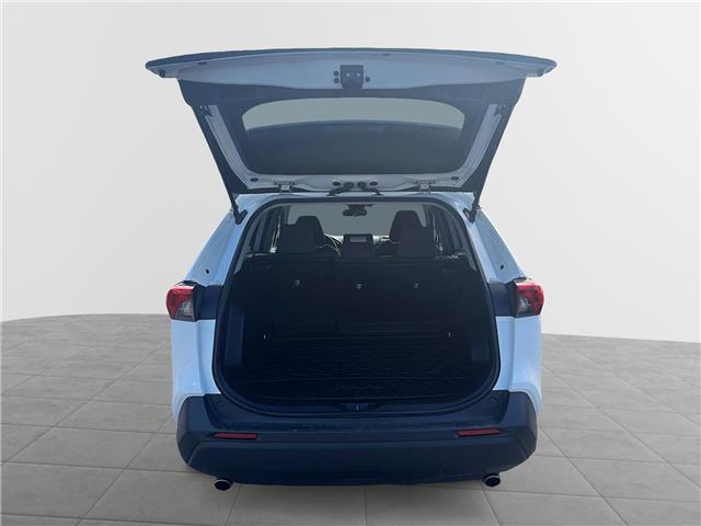 2020 Toyota RAV4 Hybrid LE