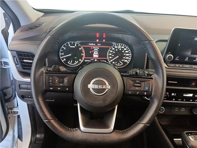 2023 Nissan Rogue SV Moonroof