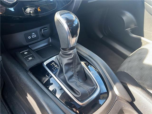 2021 Nissan Qashqai SV