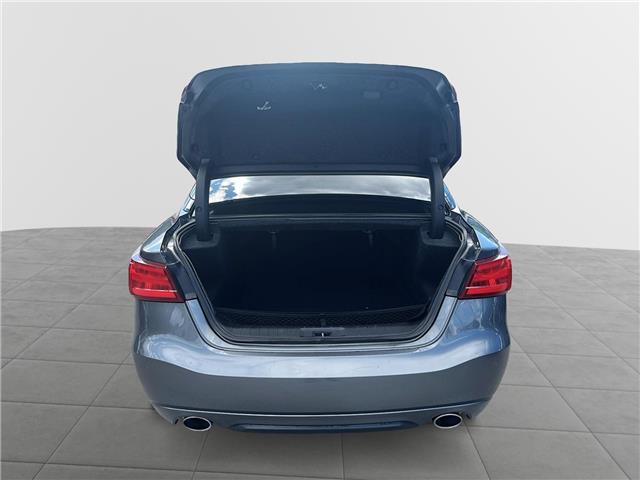 2016 Nissan Maxima Platinum