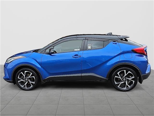 2021 Toyota C-HR XLE Premium
