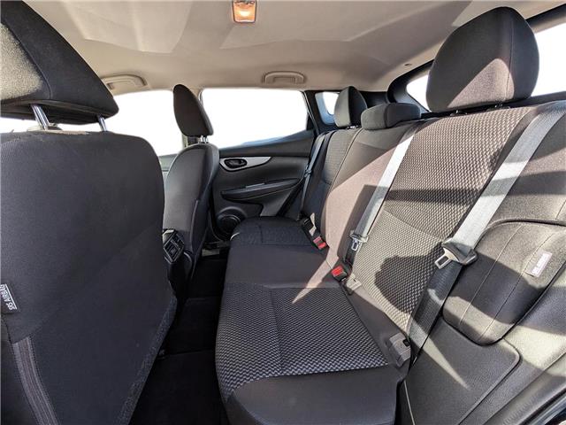 2022 Nissan Qashqai S