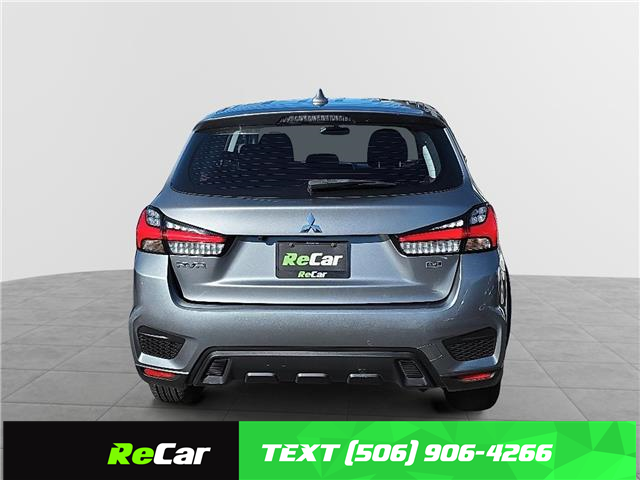 2023 Mitsubishi RVR ES