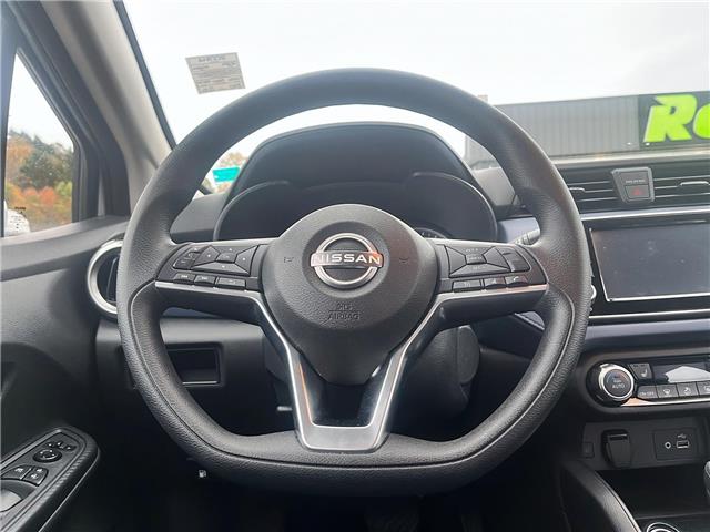 2024 Nissan Versa SV