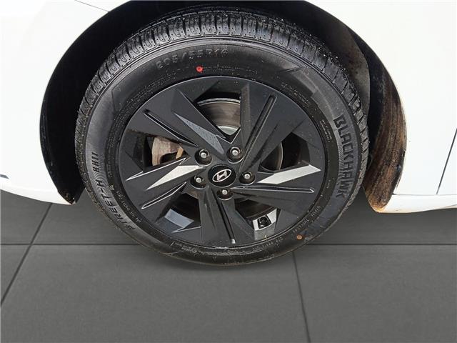 2023 Hyundai Elantra Preferred