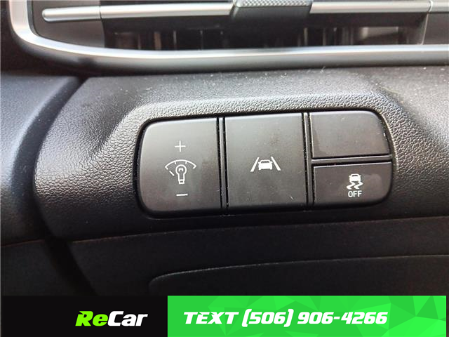 2023 Hyundai Elantra Preferred