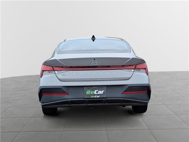 2024 Hyundai Elantra Preferred