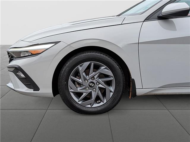 2024 Hyundai Elantra Preferred