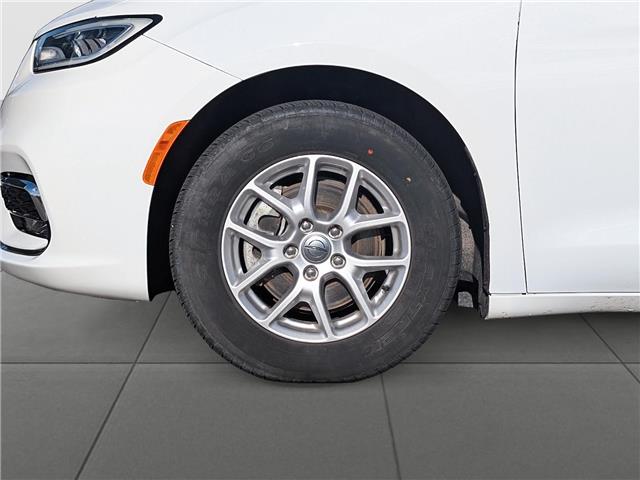 2024 Chrysler Pacifica Touring-L