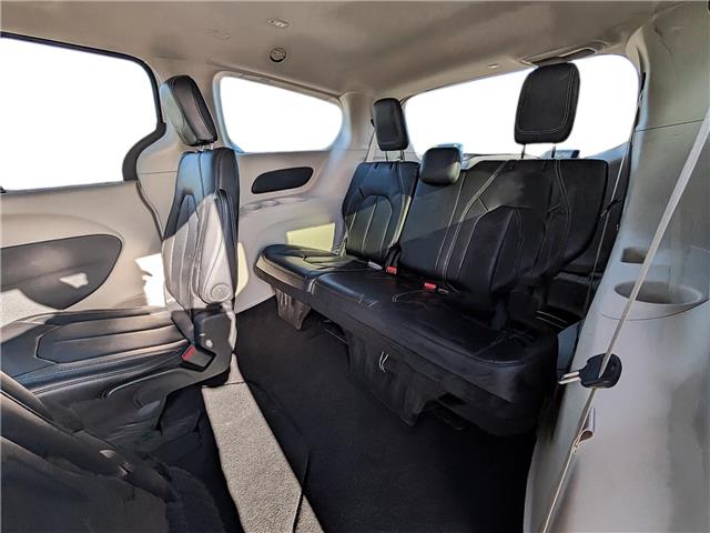 2024 Chrysler Pacifica Touring-L