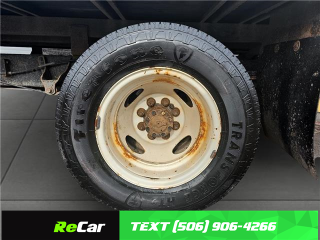 2022 Ford E-450 Cutaway 