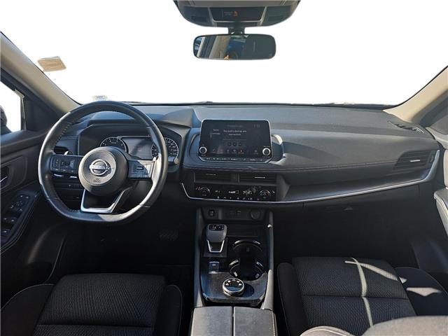 2024 Nissan Rogue SV Moonroof