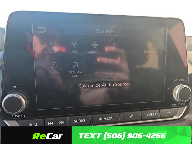 2024 Nissan Rogue SV Moonroof