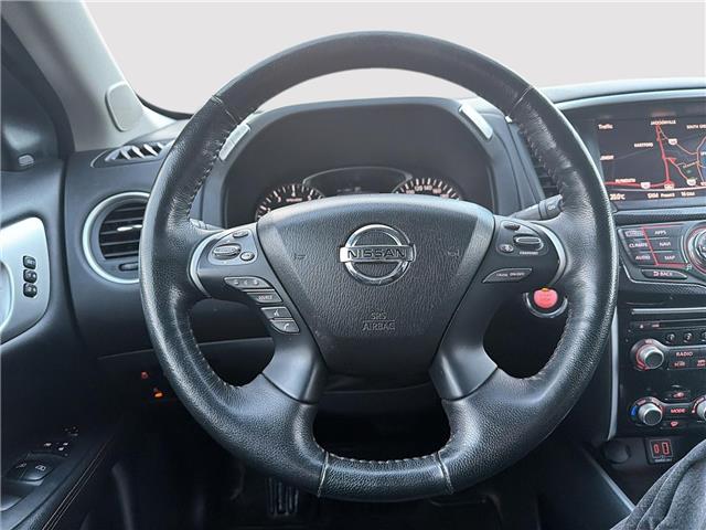 2020 Nissan Pathfinder SL Premium