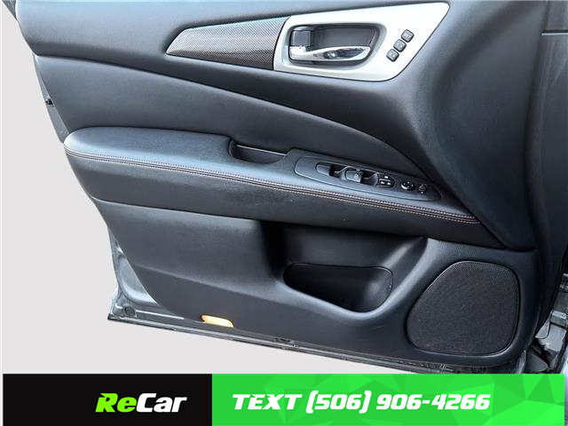 2020 Nissan Pathfinder SL Premium