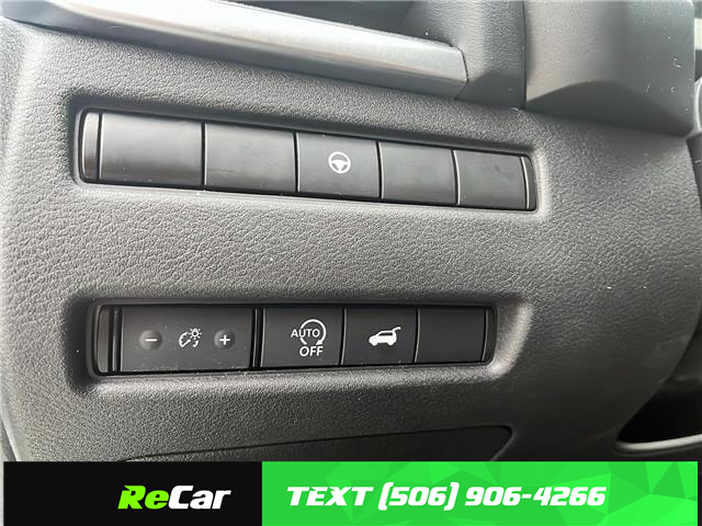 2024 Nissan Rogue SV Moonroof