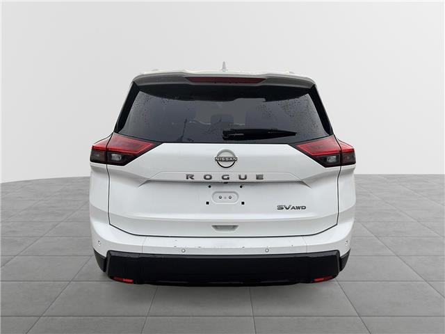 2024 Nissan Rogue SV Moonroof