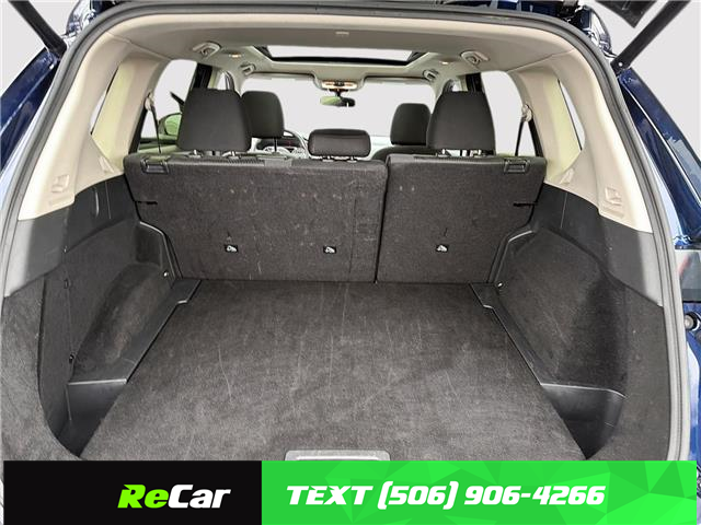 2024 Nissan Rogue SV Moonroof