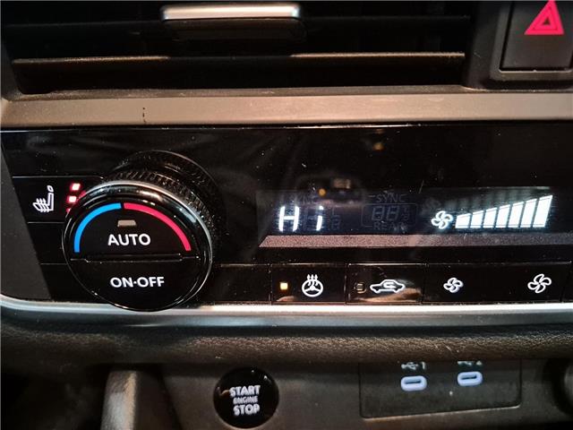 2024 Nissan Rogue SV Moonroof