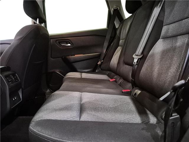 2024 Nissan Rogue SV Moonroof