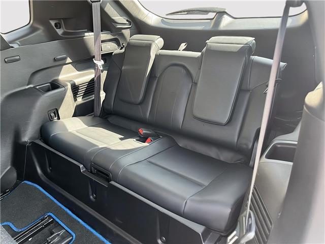 2024 Mitsubishi Outlander Plug-In Hybrid LE