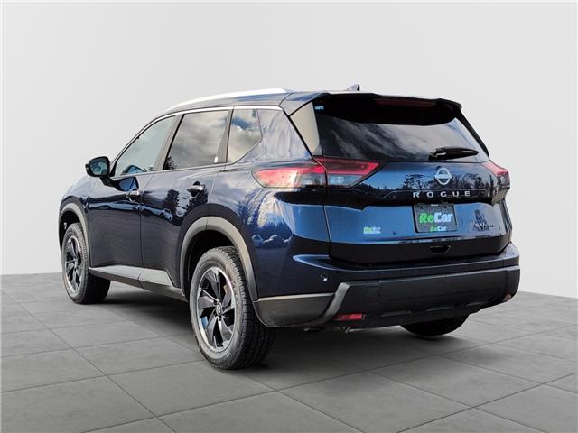 2024 Nissan Rogue SV Moonroof