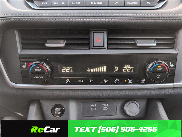 2024 Nissan Rogue SV Moonroof