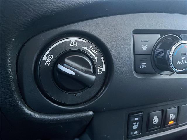 2023 Nissan Frontier SV