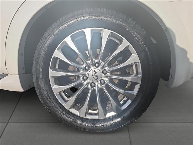 2015 Infiniti QX80 Limited 7 Passenger