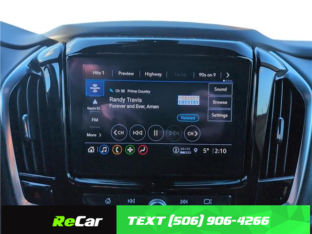 2022 Chevrolet Traverse LT Cloth