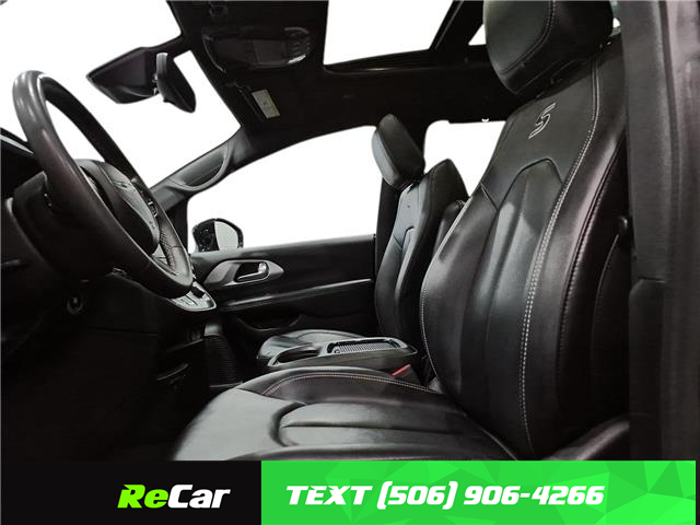 2024 Chrysler Pacifica Touring-L