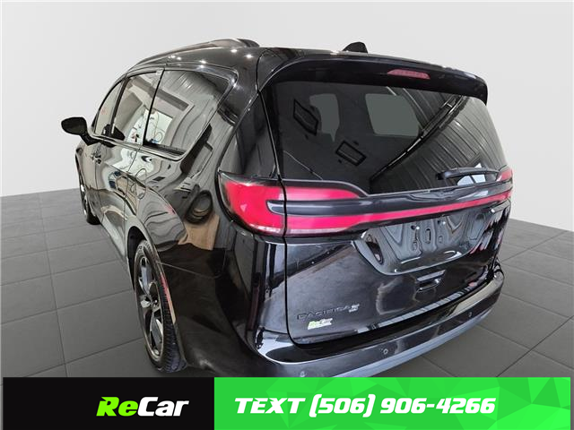 2024 Chrysler Pacifica Touring-L