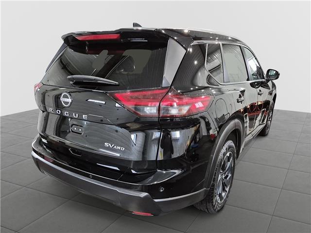 2024 Nissan Rogue SV Moonroof