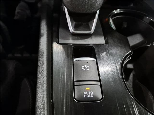 2024 Nissan Rogue SV Moonroof