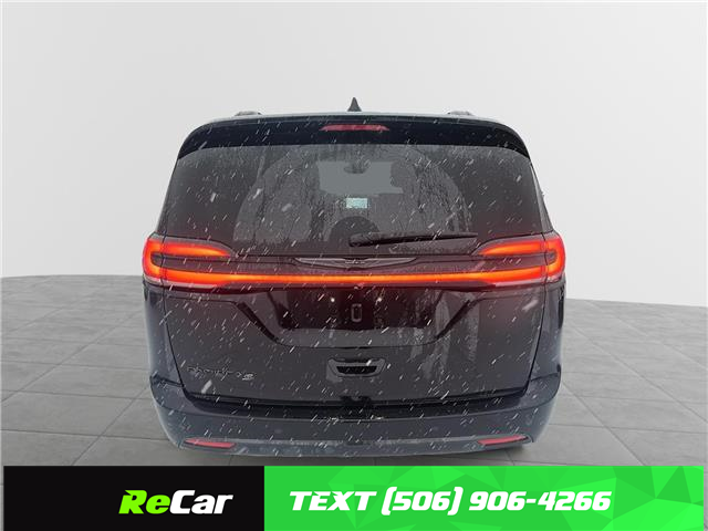 2024 Chrysler Pacifica Touring-L