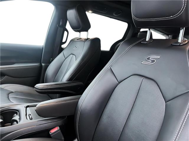 2024 Chrysler Pacifica Touring-L