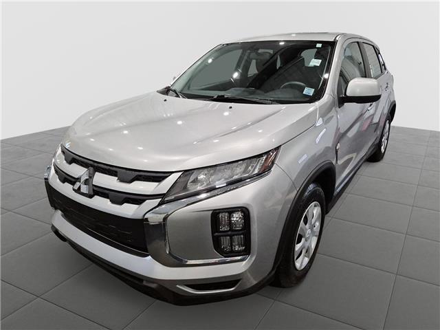 2023 Mitsubishi RVR ES