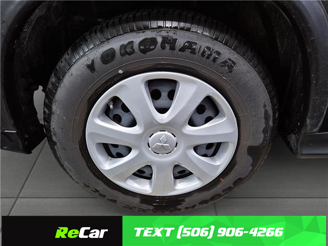 2023 Mitsubishi RVR ES