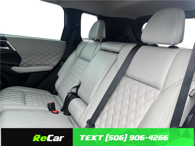 2023 Mitsubishi Outlander Plug-In Hybrid SEL