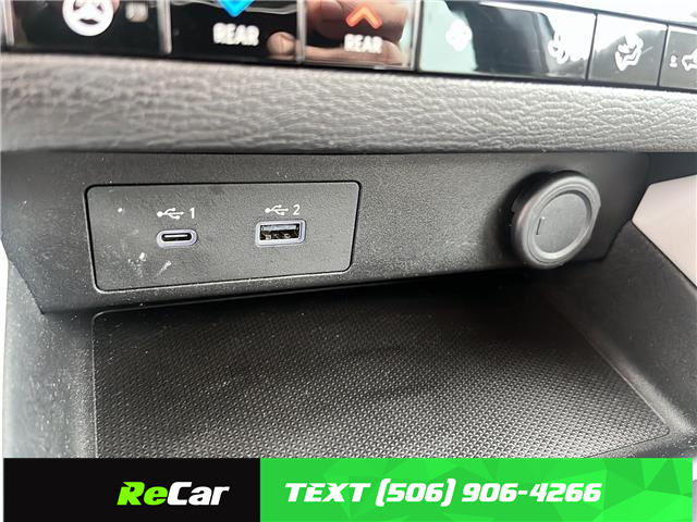 2023 Mitsubishi Outlander Plug-In Hybrid SEL