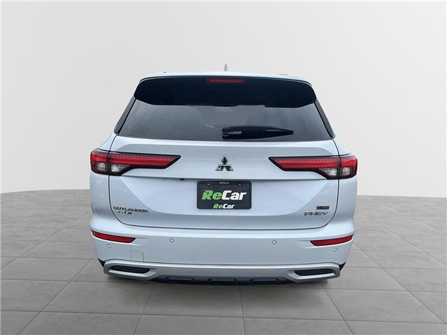 2023 Mitsubishi Outlander Plug-In Hybrid SEL