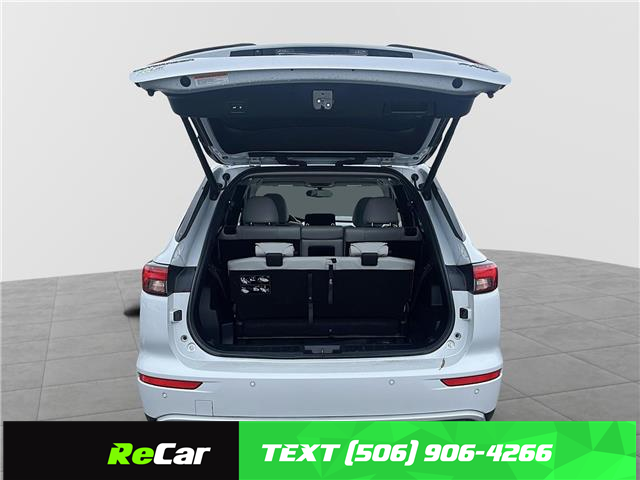 2023 Mitsubishi Outlander Plug-In Hybrid SEL