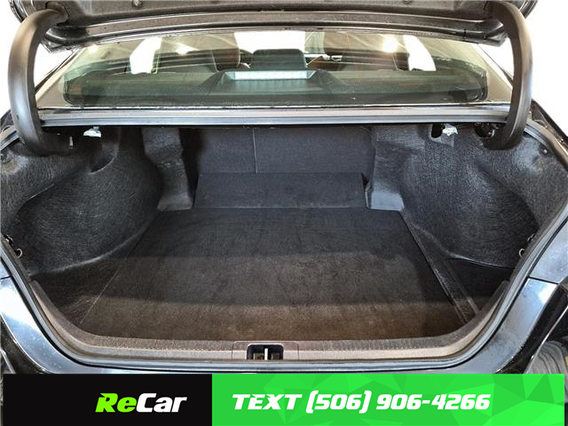 2024 Toyota Camry Hybrid LE