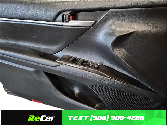 2024 Toyota Camry Hybrid LE