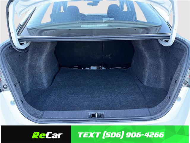 2022 Nissan Versa SV