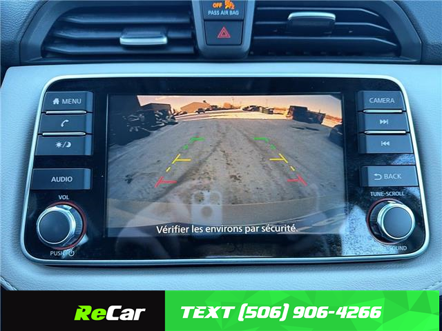 2022 Nissan Versa SV