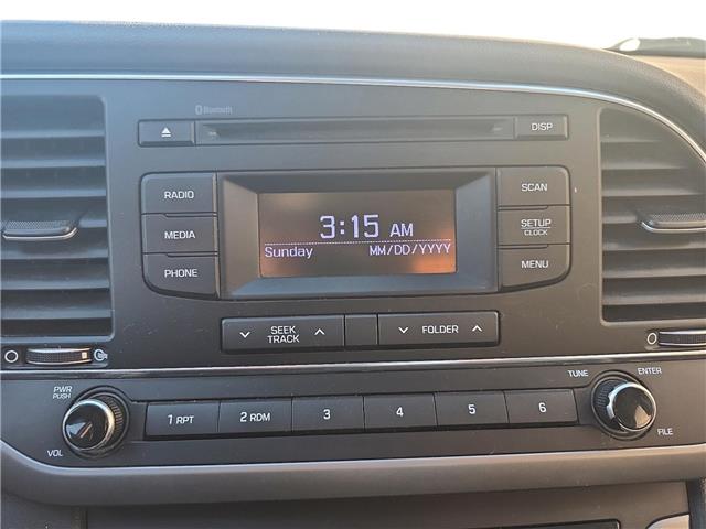 2017 Hyundai Elantra LE