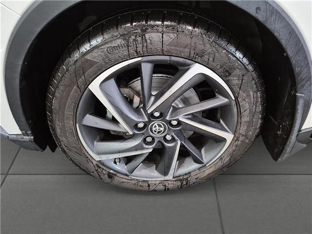 2021 Toyota C-HR XLE Premium